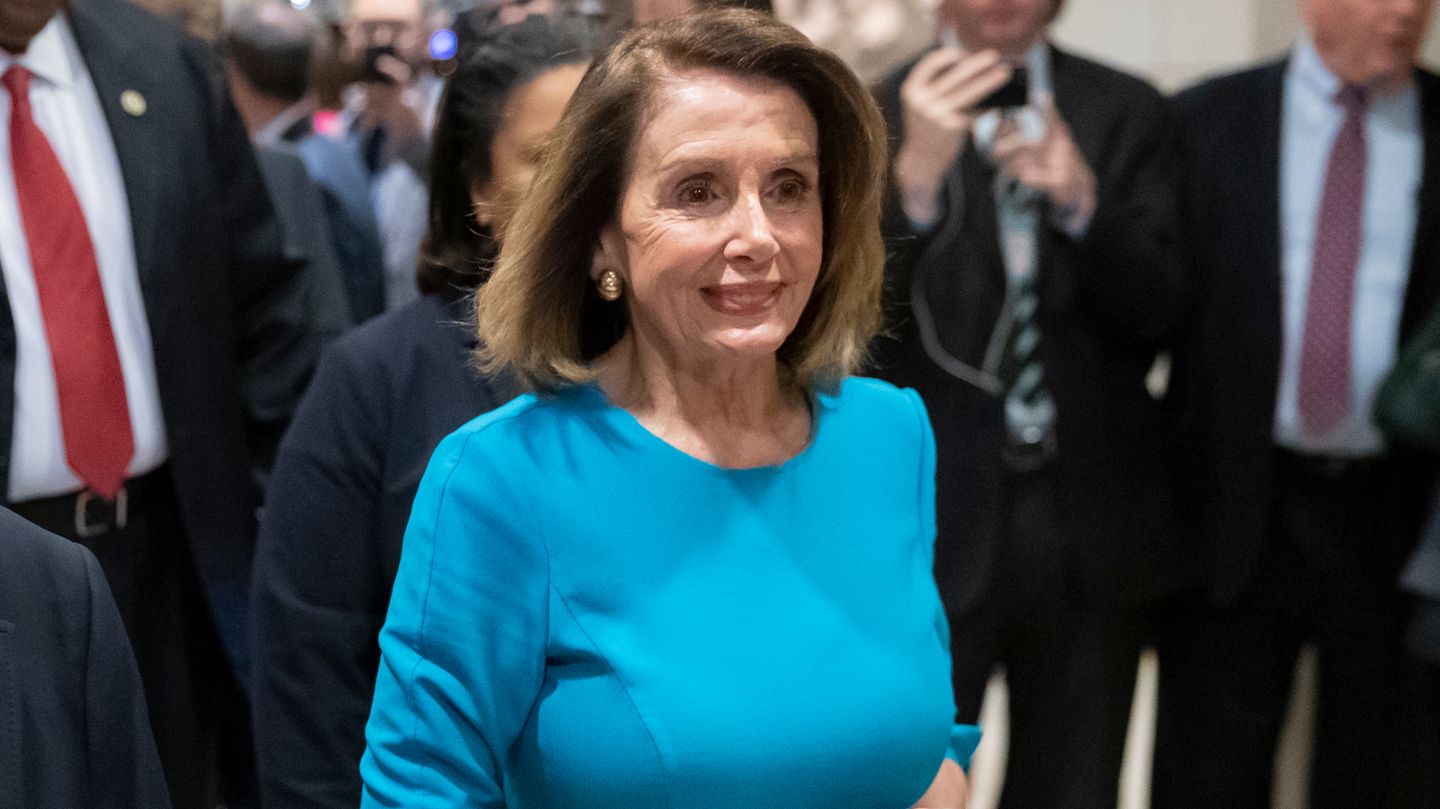 Nancy Pelosi von US-Demokraten zum Speaker des Repräsentantenhauses nominiert
