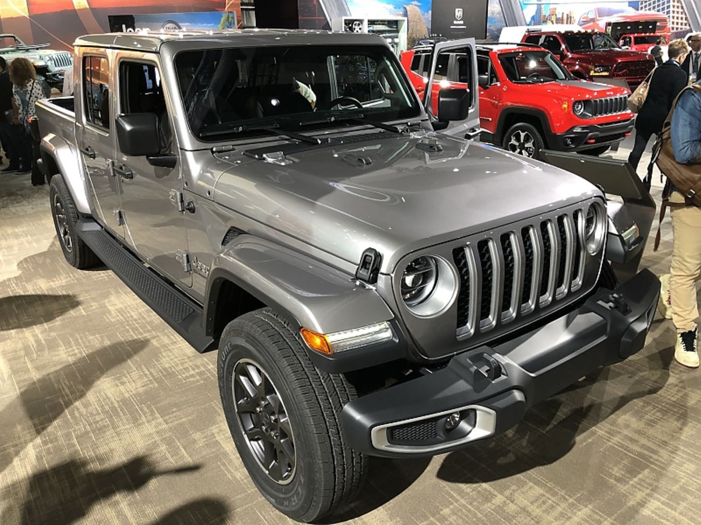 DerJeep Gladiator ist ein Derivat des Wrangler