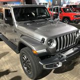 DerJeep Gladiator ist ein Derivat des Wrangler