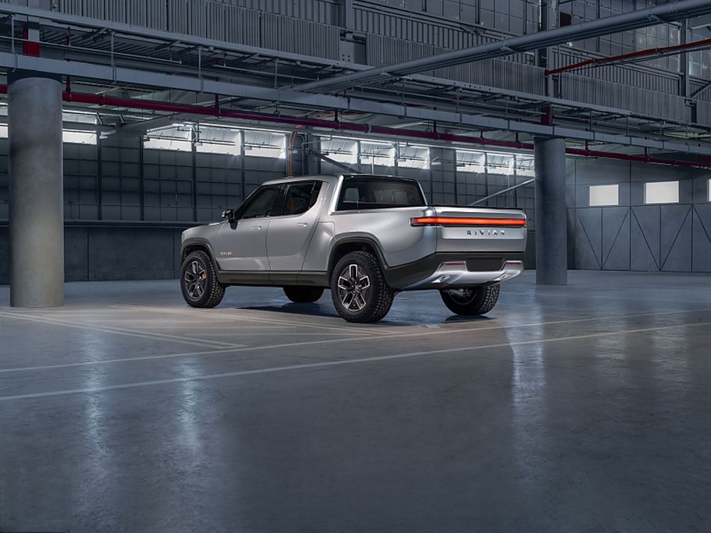 Der Rivian R1T hat einen Allradantrieb
