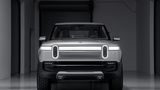 Die Front des Rivian R1T ist auffällig