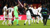 Wie groß der Erfolgsdruck auf Tuchel gewesen sein muss, lässt sich an diesem Bild ablesen. Ausgelassen feierte der erleichterte  Tuchel den Sieg über Liverpool. Ein Aus in der Gruppenphase hätte ihn den Job kosten können.