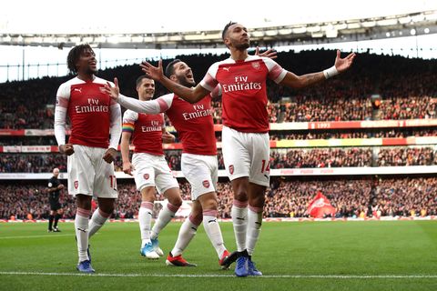 Mann des Spiels: Pierre-Emerick Aubameyang (r.) hat beim 4:2-Sieg im Stadtderby gegen Tottenham Hotspur zweifach getroffen.