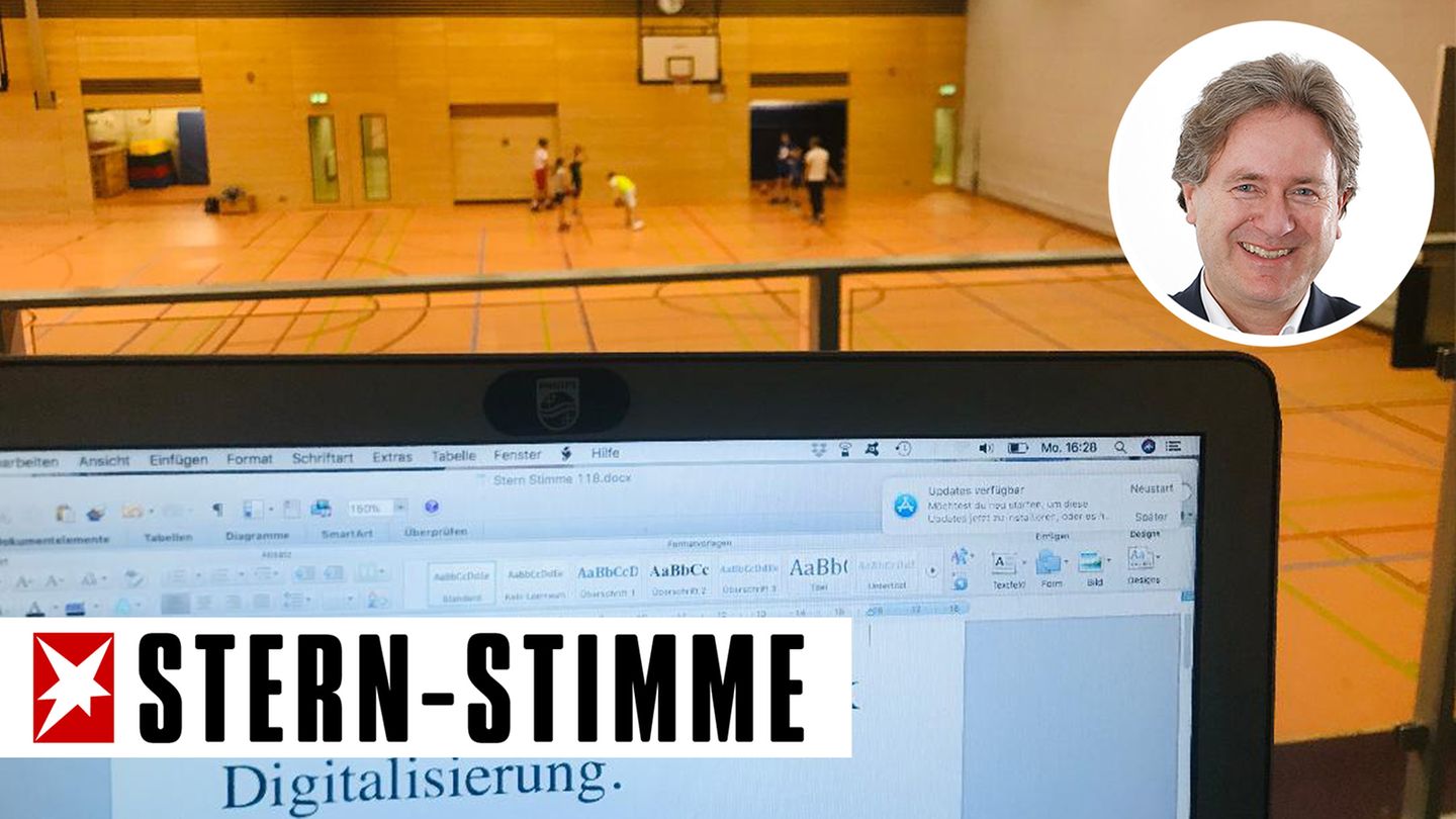 Basketballhalle statt Büro: Von seinem mobilen Arbeitsplatz hat Frank Behrendt sowohl Sohn als auch Arbeit im Blick.