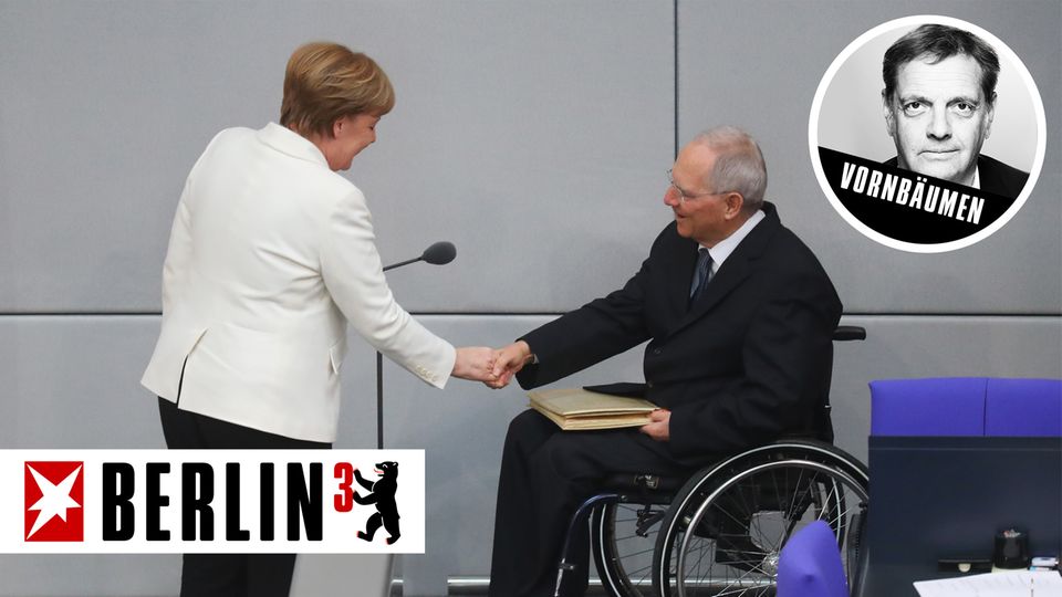 Auf Konfrontationskurs: Vor dem CDU-Parteitag spricht Schäuble Merz die Unterstützung zu