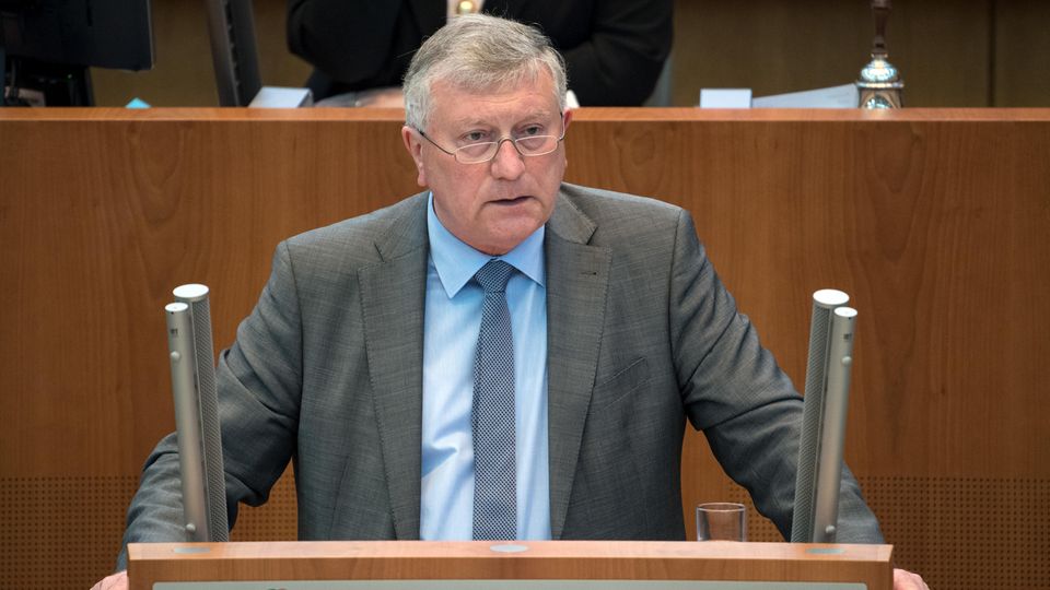 Helmut Seifen, einer von zwei Landesvorsitzenden der AfD in Nordrhein-Westfalen