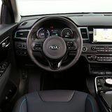 Das Cockpit ist übersichtlich, den acht Zoll Infotainmentmonitor gibt es beim Top-Modell serienmäßig