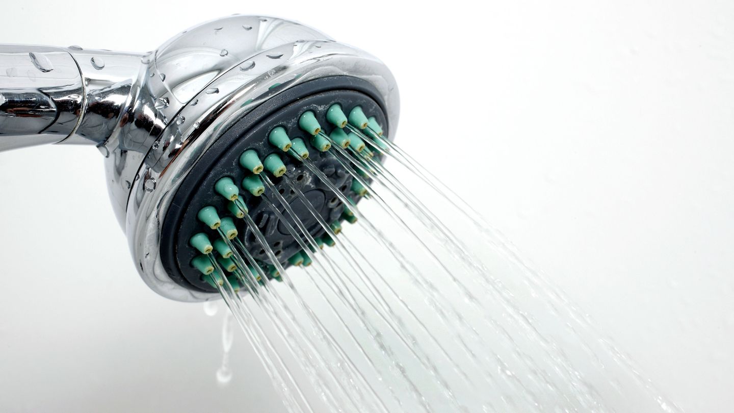 Unter der Dusche heimlich gefilmt (Symbolbild)