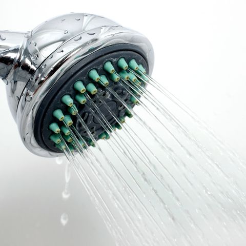 Unter der Dusche heimlich gefilmt (Symbolbild)