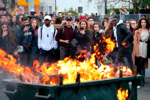 Schülerproteste in Frankreich: Es gab mehr als 700 Festnahmen am Nikolaustag