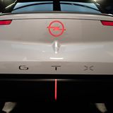 Auch das Heck dürfte so in Serie gehen