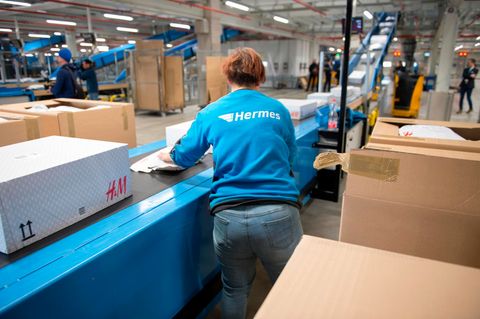 Warum Ihre Pakete von Hermes und DPD nun teurer werden