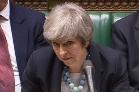 Theresa May unter Druck: Im Unterhaus kündigte sie gestern an, die Abstimmung über den Brexit-Deal zu verschieben