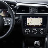 Der Infotainment-Bildschirm ist mit sieben Zoll nicht besonders groß