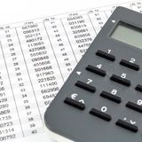 iTan-Listen werden abgeschafft  Wer für Onlineüberweisungen am PC noch eine Tan-Liste aus Papier nutzt, muss sich spätestens ab Herbst umstellen. Am 14. September 2019 endet die Ära der iTan-Liste. Fortan dürfen nur noch als sicherer geltende Verfahren wie SMS-Tan, Photo-Tan oder Chip-Tan (Extragerät als Tan-Generator) verwendet werden. Mehr zur Sicherheit der Tan-Verfahren lesen Sie hier