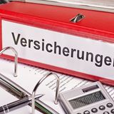 Infoblatt bei Versicherungen  Wer eine Haftpflicht-, Hausrat- oder Berufsunfähigkeitsversicherung abschließt, muss ab Januar 2019, vom Versicherer noch vor der Unterschrift ein Infoblatt vorgelegt bekommen. Auf maximal drei Seiten sollen dieses alle relevanten Eckpunkte der Police wie abgedeckte Risiken, Ausschlüsse und Laufzeit aufführen.