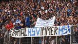 Der Hamburger SV: 54 Jahre, 262 Tage, 0 Stunden, 35 Minuten. So lange spielt der HSV in der Bundesliga. Dann ist nach jahrelanger Erstliga-Agonie endgültig Schluss und die Rothosen müssen seit Sommer eine Strafrunde in der 2. Liga drehen.
