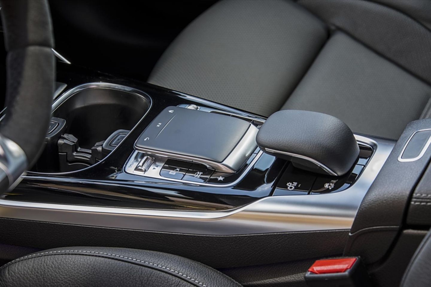 Mercedes A 250 4matic - das Touchpad ist entbehrlich