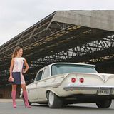 Girls & legendary US-Cars: Girls & legendary US-Cars – starke Frauen mit kultigen Autos