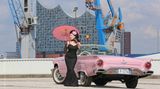 Girls & legendary US-Cars: Girls & legendary US-Cars – starke Frauen mit kultigen Autos