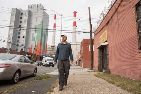 Filmszene aus der Dokumentation "The World Before Your Fee" zeigt Matt Green, den Mann, der zu Fuß ganz New York abläuft