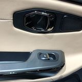 Der Innenraum ist ordentlich verarbeitet