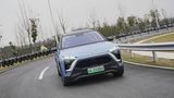 Der Nio ES8 erreicht in 4,4 Sekunden Landstraßentempo