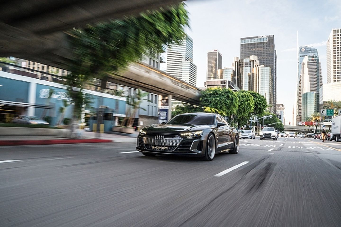 Audi E-Tron GT - nur 1,38 Meter hoch