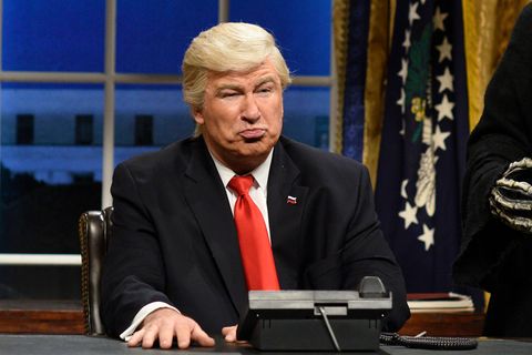 Alec Baldwin als Donald Trump im Oval Office