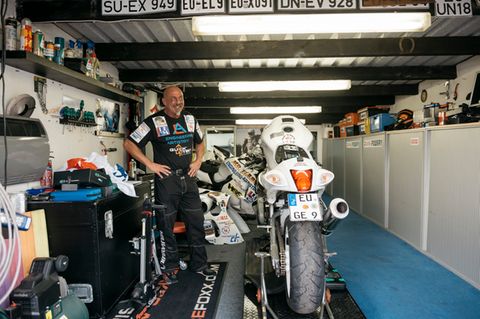 So sieht es aus, sein bestes Stück: Eine Suzuki Hayabusa mit 511 PS und mehr als 300 km/h Spitzengeschwindigkeit.