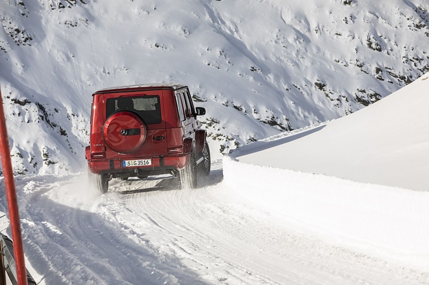 Mercedes G 350d - serienmäßig mit einer Neungang-Automatik