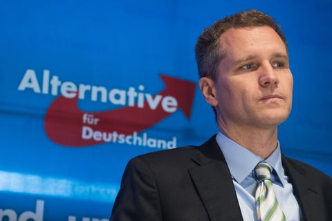 AfD-Abgeordneter Petr Bystron macht Schießtraining mit Rechtsextremen