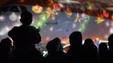 Die Lichtershow wurde mit Klängen einer zeitgenössischen Version von Tschaikowskys "Tanz der Zuckerfee" inszeniert.