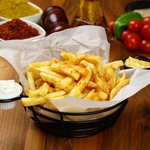 So sollen Pommes aussehen, leider klappt das mit Heißluftfritteusen meist nicht.