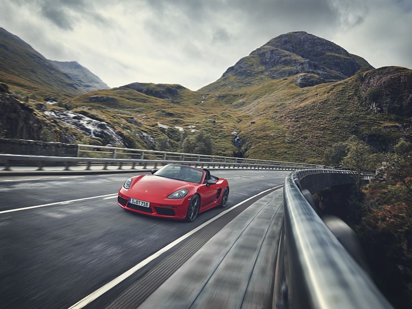 Porsche 718 T Cayman / Boxster