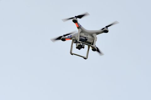 Eine fliegende Drohne