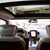 Das 8,7 Zoll Tablet dient als Kommandozentrale