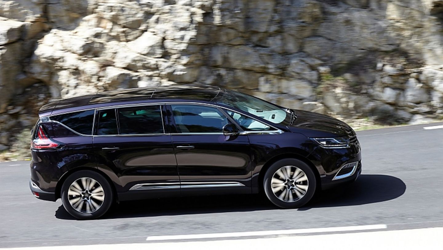 Nach 9,1 Sekunden erreicht der Renault Espace Blue dCi 200 aus dem Stand die 100 km/h-Marke