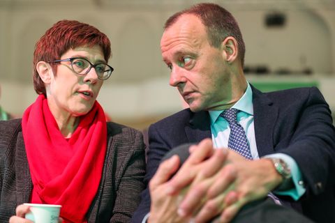 "Das Kabinett war vollzählig": Die CDU-Vorsitzende Kramp-Karrenbauer verpasste Merz und seinen Kabinetts-Träumen einen Dämpfer