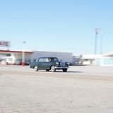 Mercedes 230 der Baureihe W 110 - Platz für fünf Personen