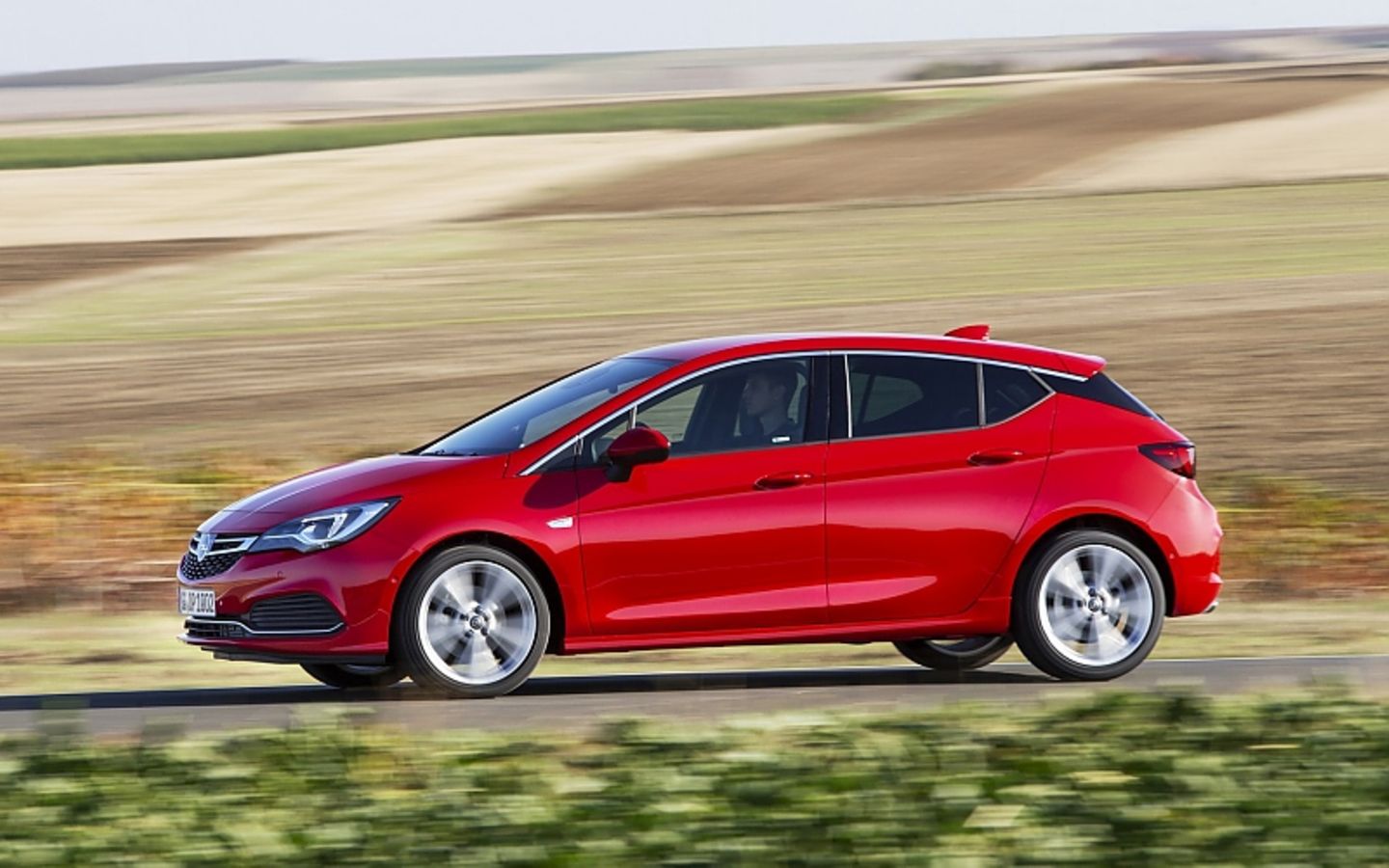 Der Opel Astra Fünftürer ist 4,37 Meter lang