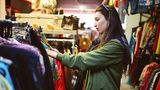 Flohmarkt Kleidung Einkaufen