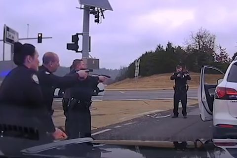 US-Bundesstaat Arkansas:  Verfolgungsjagd mit Happy-End: US-Polizisten retten ein gekidnapptes Baby
