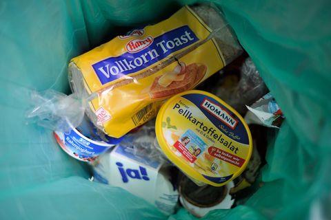 Lebensmittel im Müll