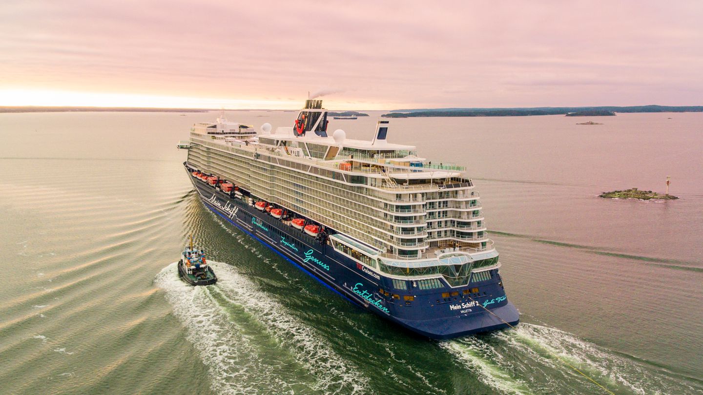 "Mein Schiff 2"