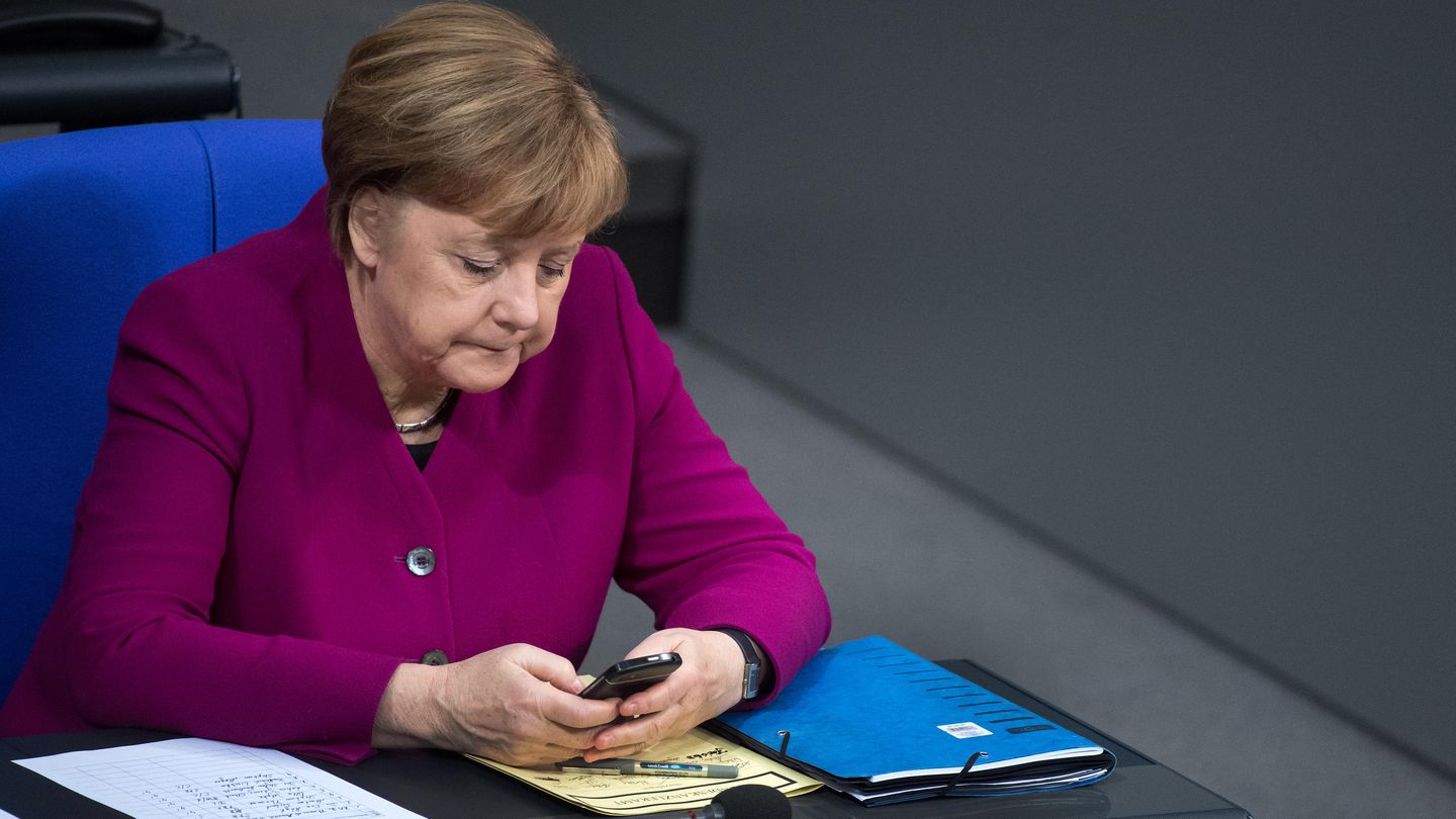 Auch Kanzlerin Angela Merkel ist von dem Datenleck betroffen