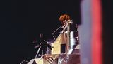 Kurz vor der ersten bemannten Mondlandung durch Apollo 11: Das Landemodul "Eagle" hat sich von der Kapsel gelöst und startet zum Soloflug am 20. Juli 1969 in Richtung Mondoberfläche.