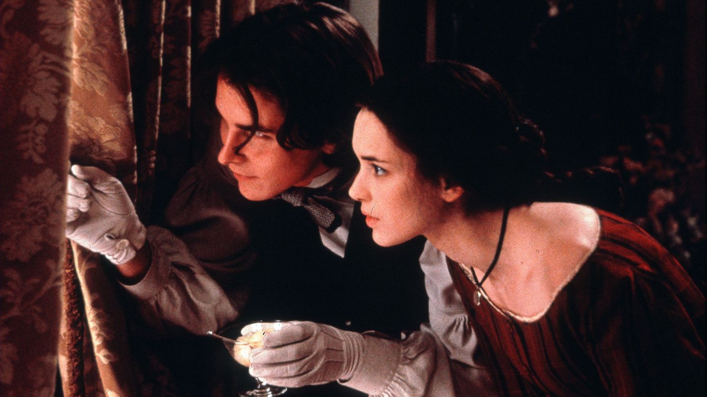 Bevor er seinen Körper für Filme schindete, wirkte Bale in mehreren Kostümfilmen mit. 1994 holte ihn Winona Ryder für "Betty und ihre Schwestern", 1996 spielte er in "Portrait of a Lady" mit und 1999 folgte "Der Sommernachtstraum".