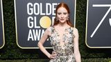 2018 galt bei den Golden Globes ein einheitlicher Dresscode: schwarz. Damit sollte die Initiative "Time's Up" unterstützt und Solidarität mit Opfern sexueller Gewalt bekundet werden. Model Barbara Meier kam jedoch in einem transparenetn Blüten-Federkleid. Ihre Erklärung: "Wenn wir wollen, dass heute die Golden Globes der starken Frauen sind, die für ihre Rechte kämpfen, ist es in meinen Augen der falsche Weg, sich nicht mehr körperbetont anzuziehen und uns die Freude am Ausdruck unserer Persönlichkeit durch Mode zu nehmen. Wenn wir das einschränken, weil sich einige Männer nicht unter Kontrolle haben, ist das in meinen Augen ein Rückschritt", schrieb die Deutsche auf Instagram.