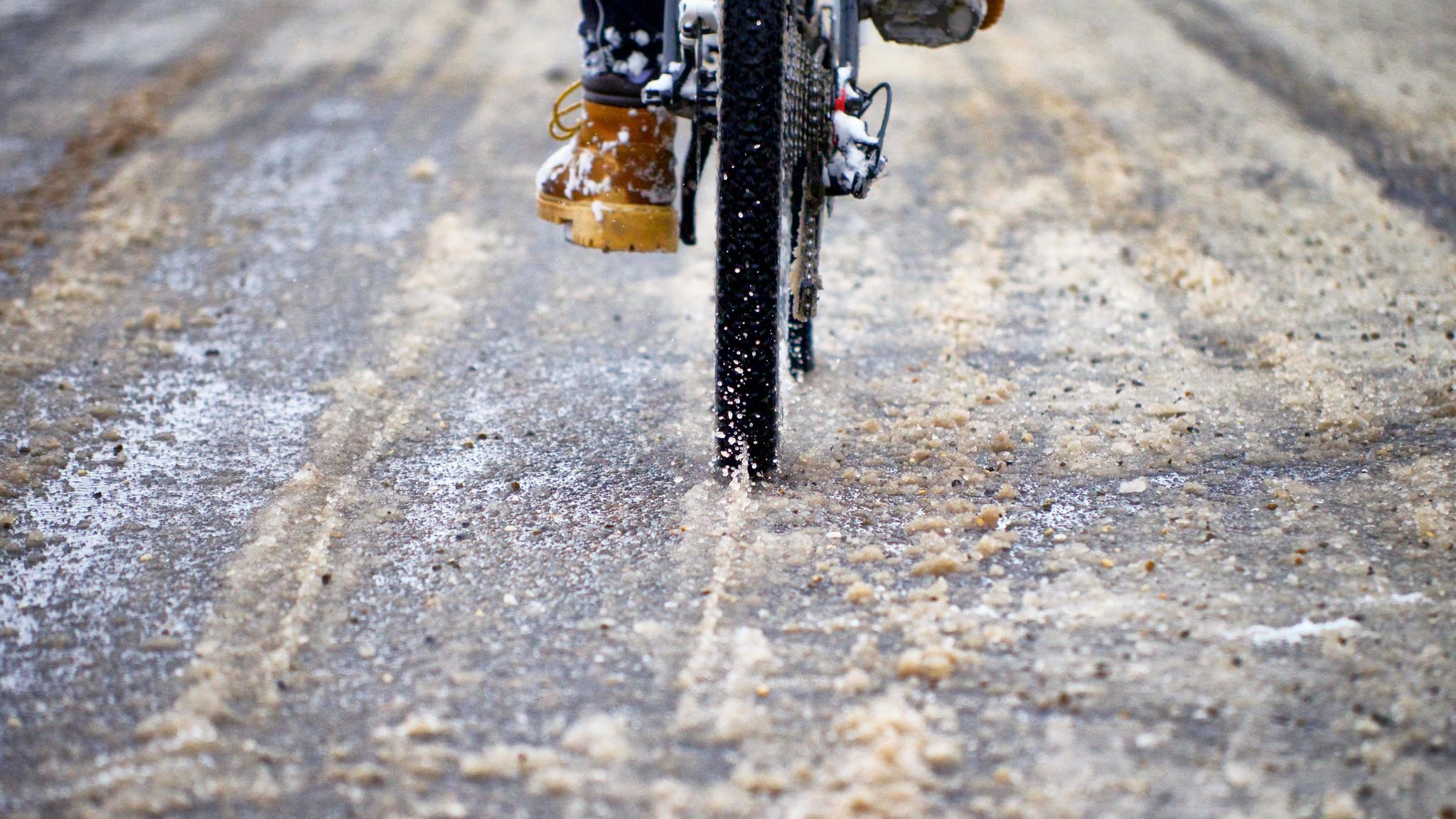 Schalt- und Bremsprobleme am Fahrrad bei Kälte und Frost?